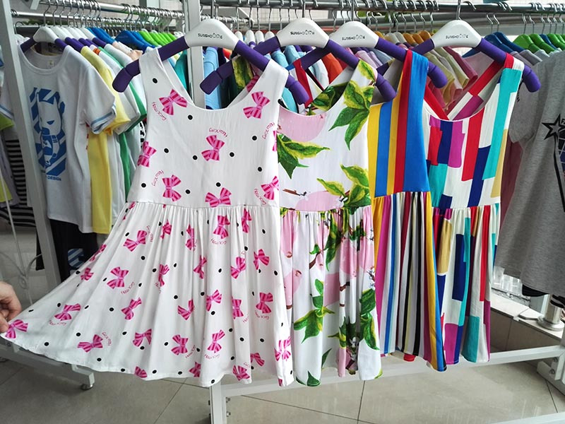 童裝尾貨批發(fā)市場為何如此火爆？